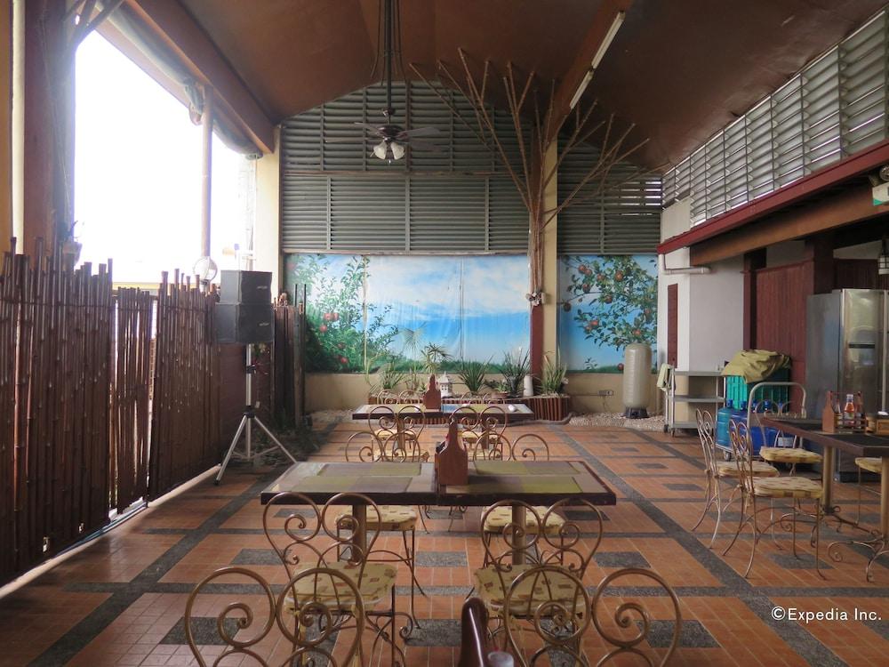 Oyo 210 Apple Tree Suites Cebu Εξωτερικό φωτογραφία