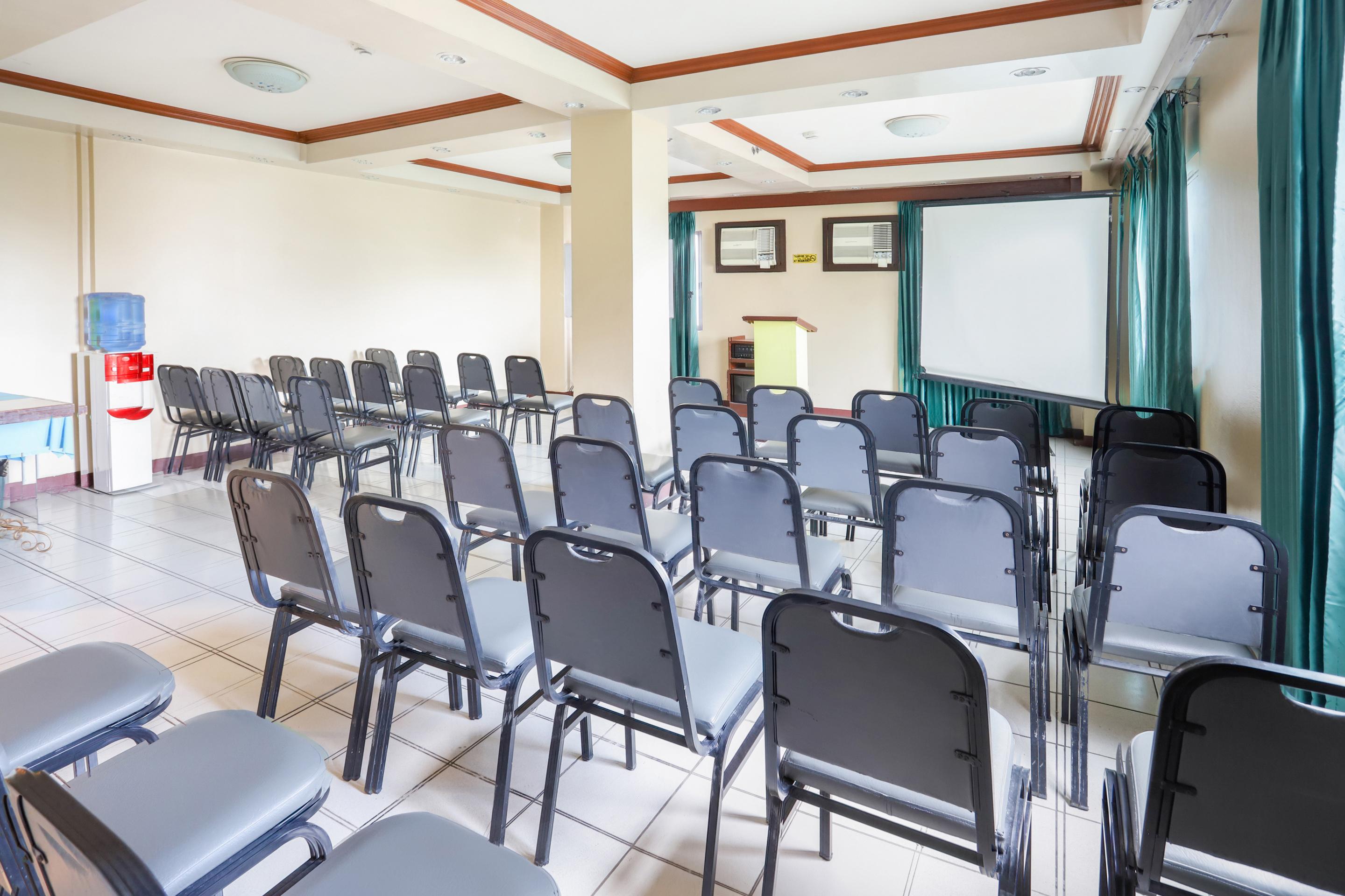 Oyo 210 Apple Tree Suites Cebu Εξωτερικό φωτογραφία