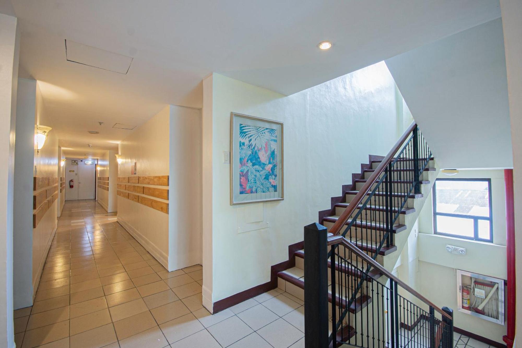 Oyo 210 Apple Tree Suites Cebu Εξωτερικό φωτογραφία